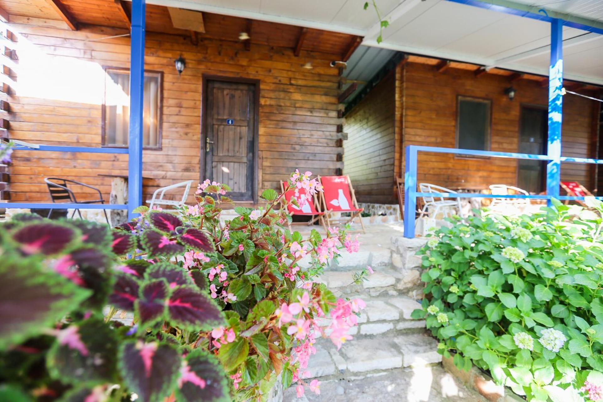 Motel Holiwood à Himarë Extérieur photo